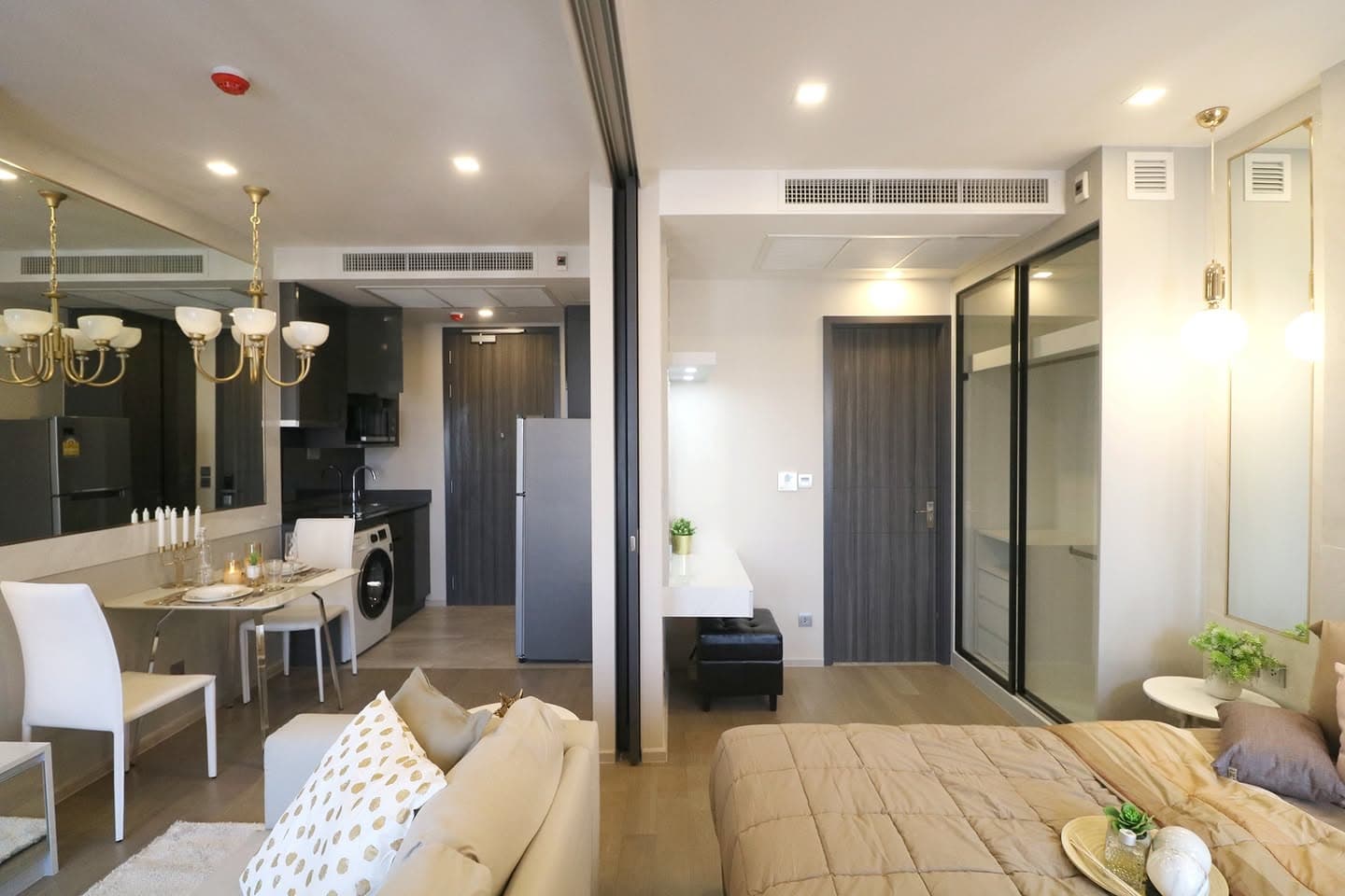 Ashton Asoke · คอนโดติด MRT สุขุมวิท เฟอร์นิเจอร์ครบ